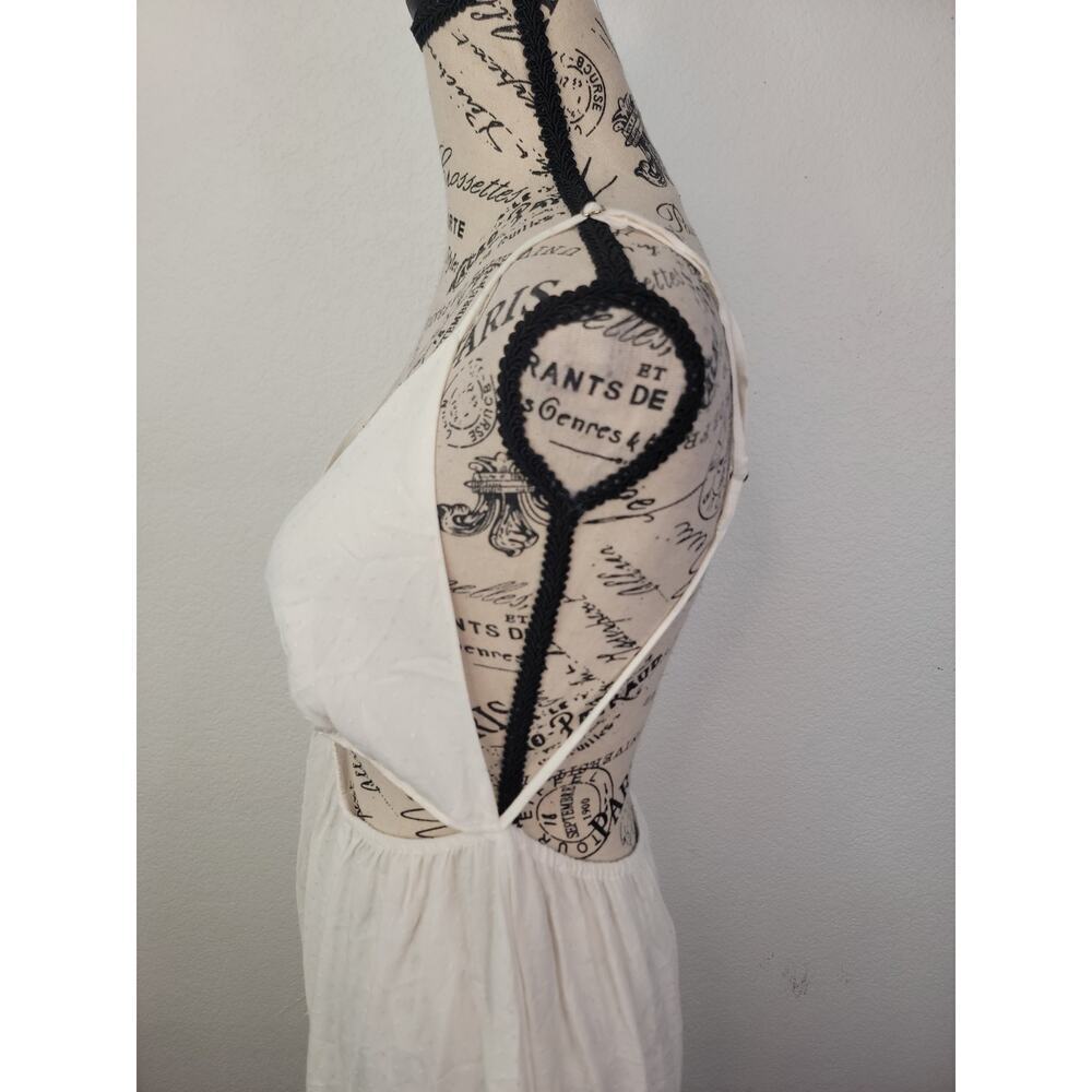 Hello Molly White Midi Dress - Picture 9 of 16